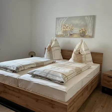 Апартаменты Ferienwohung Zur Flatterulme 2 Вайсвассер