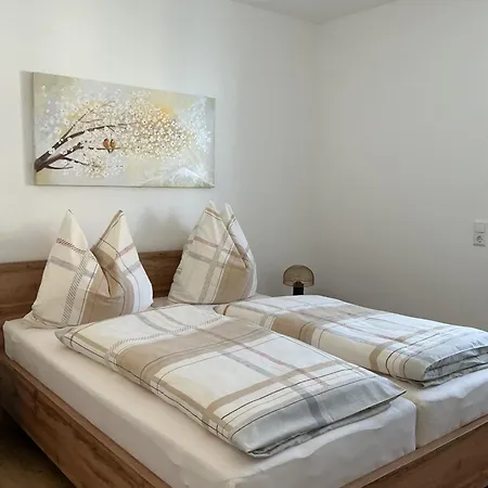 Ferienwohung Zur Flatterulme 2 * Weisswasser